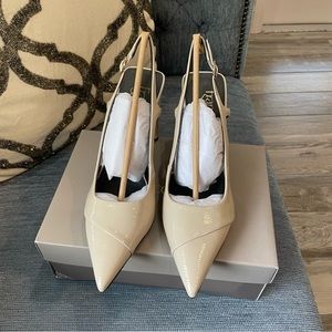 NIB Cashmere Color Franco Sarto Amina Patent Slingback Pump Size 8